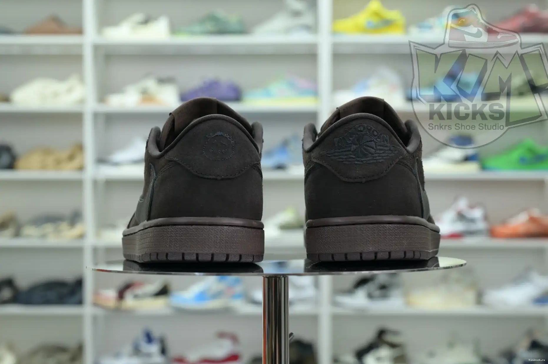 Air Brown” x Travis OG“Velvet Low Jordan Scott Kimikick Jordan 1 0619